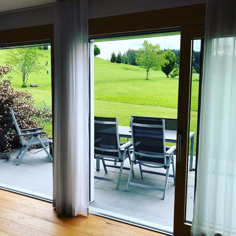 Chalet Alpenrose 134Qm Am Golfplatz Оберштауфен Экстерьер фото